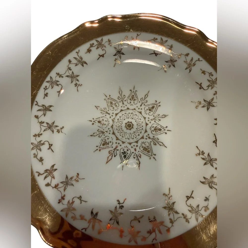 K&A Krautheim Selb Bavaria German Porcelain Lunch, Dessert,Salad Plate Scalloped